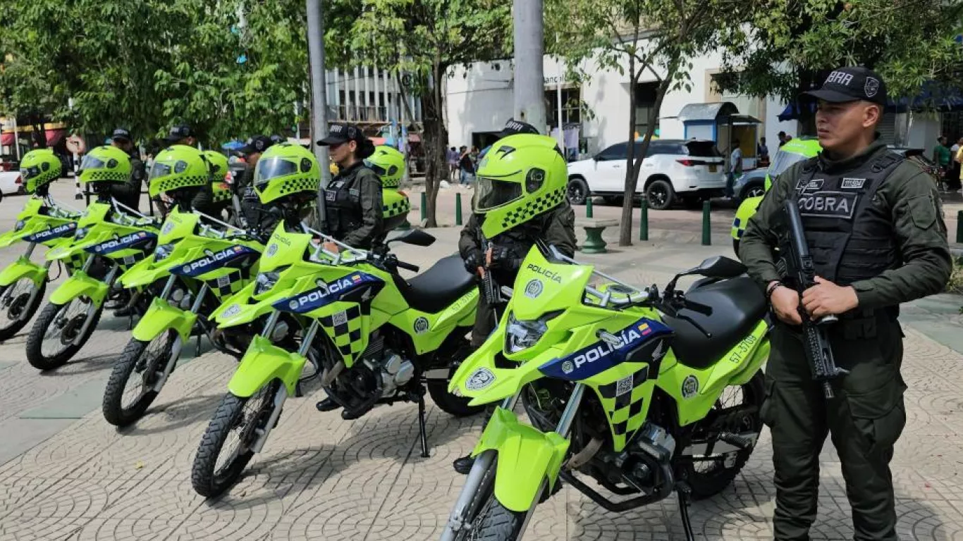 policia destituido por robo