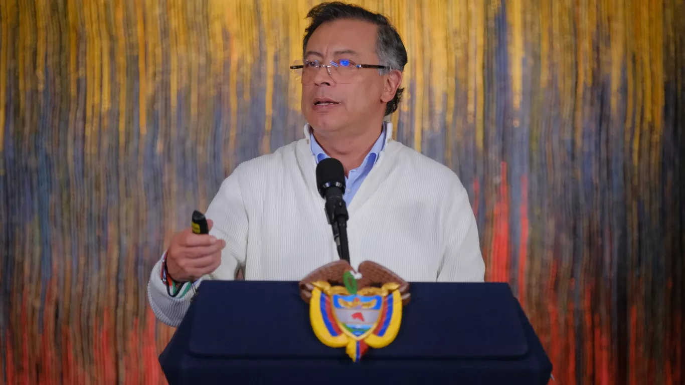 presidente petro19 07