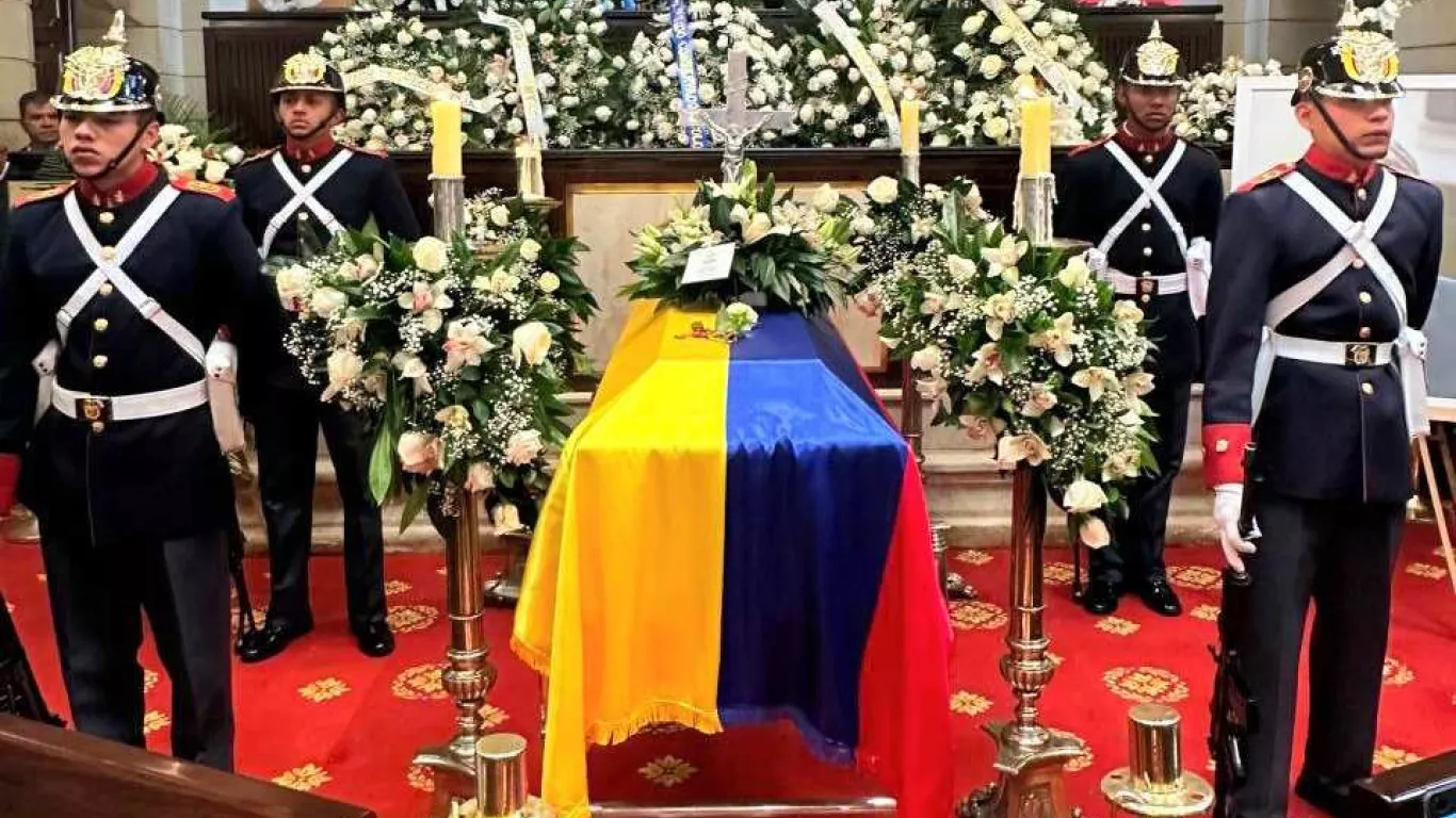 Cámara ardiente del senador Miguel Uribe Turbay