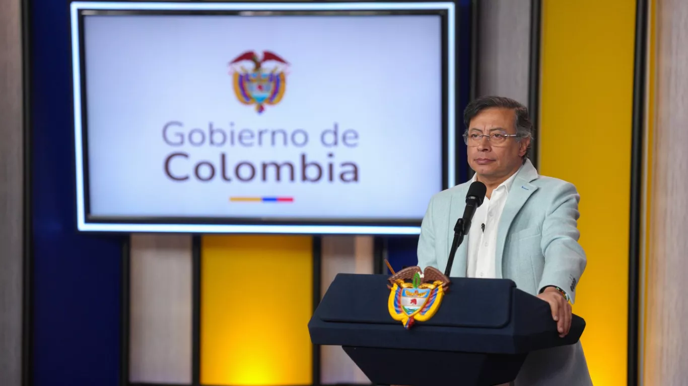 presidente petro 070925