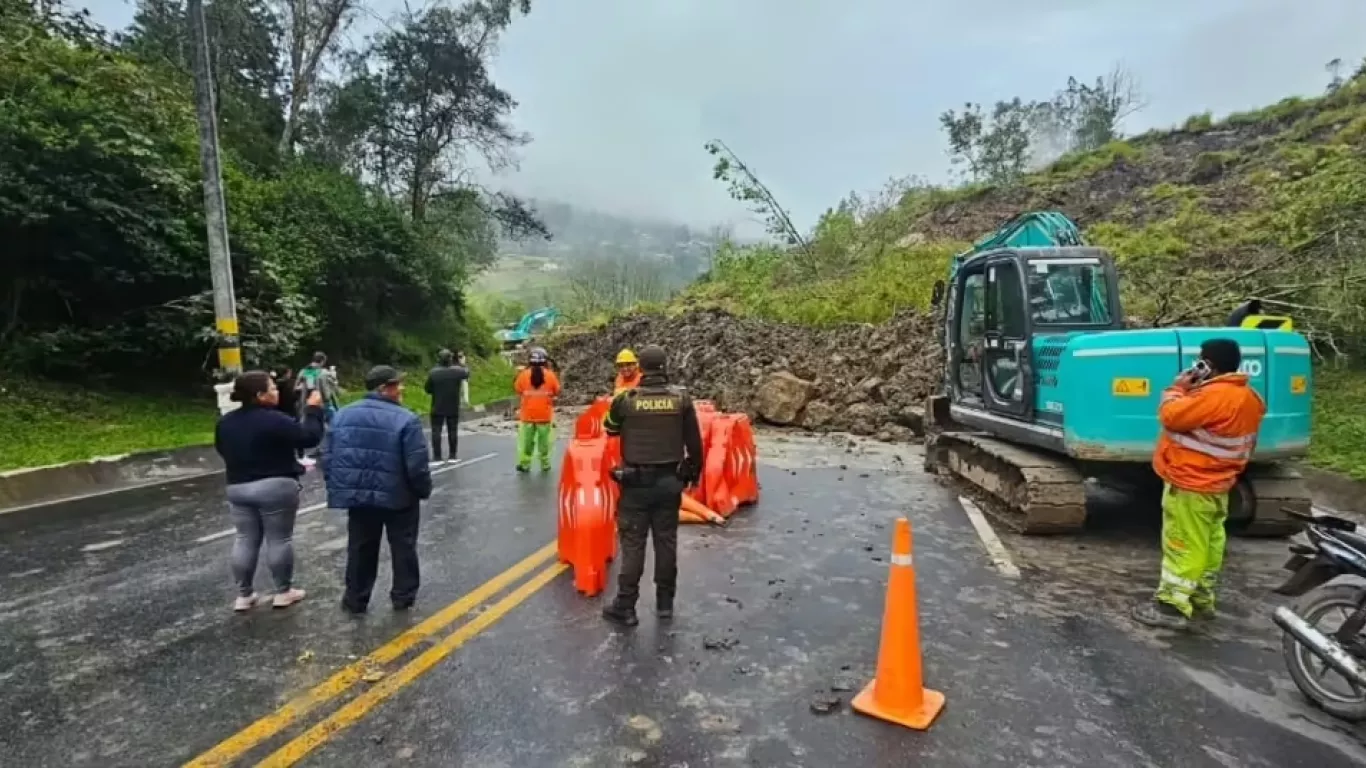 cierre via al llano 25