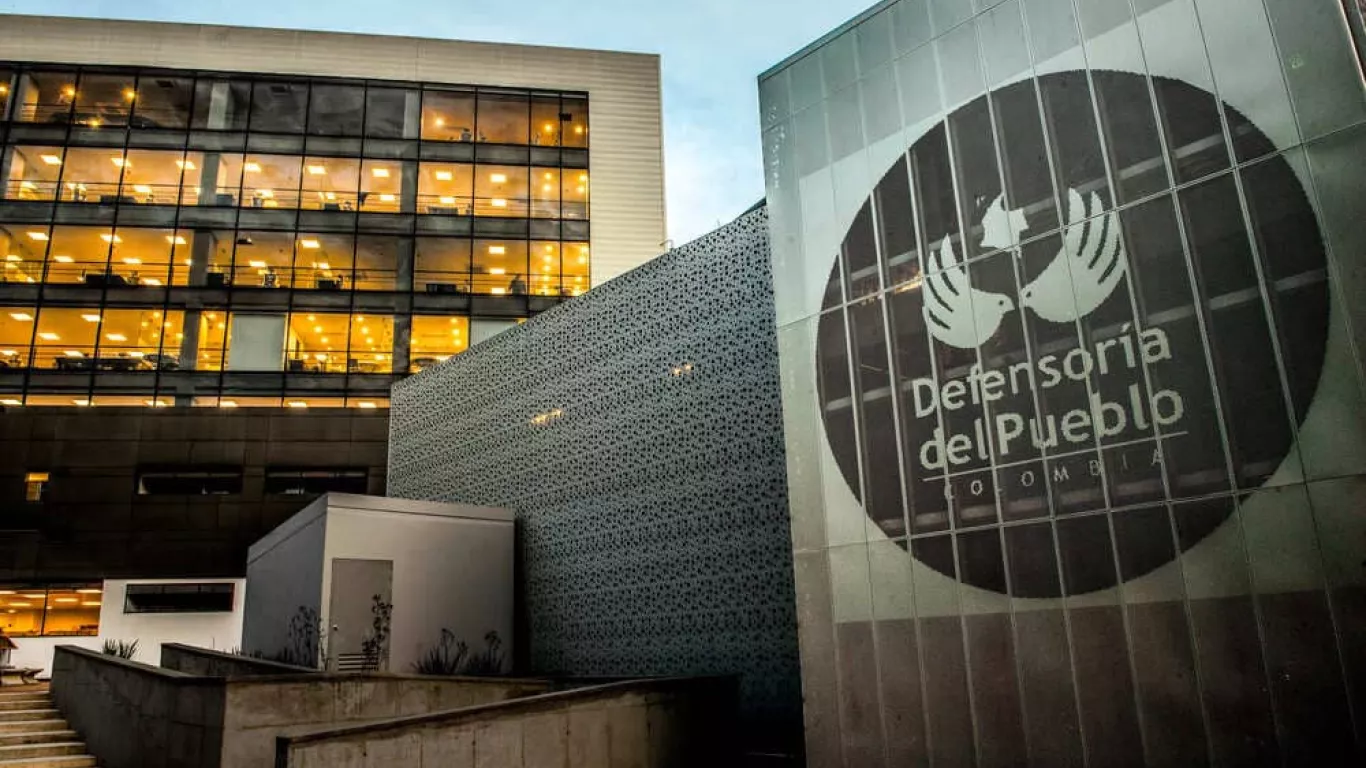 Edificio Defensoría del Pueblo 