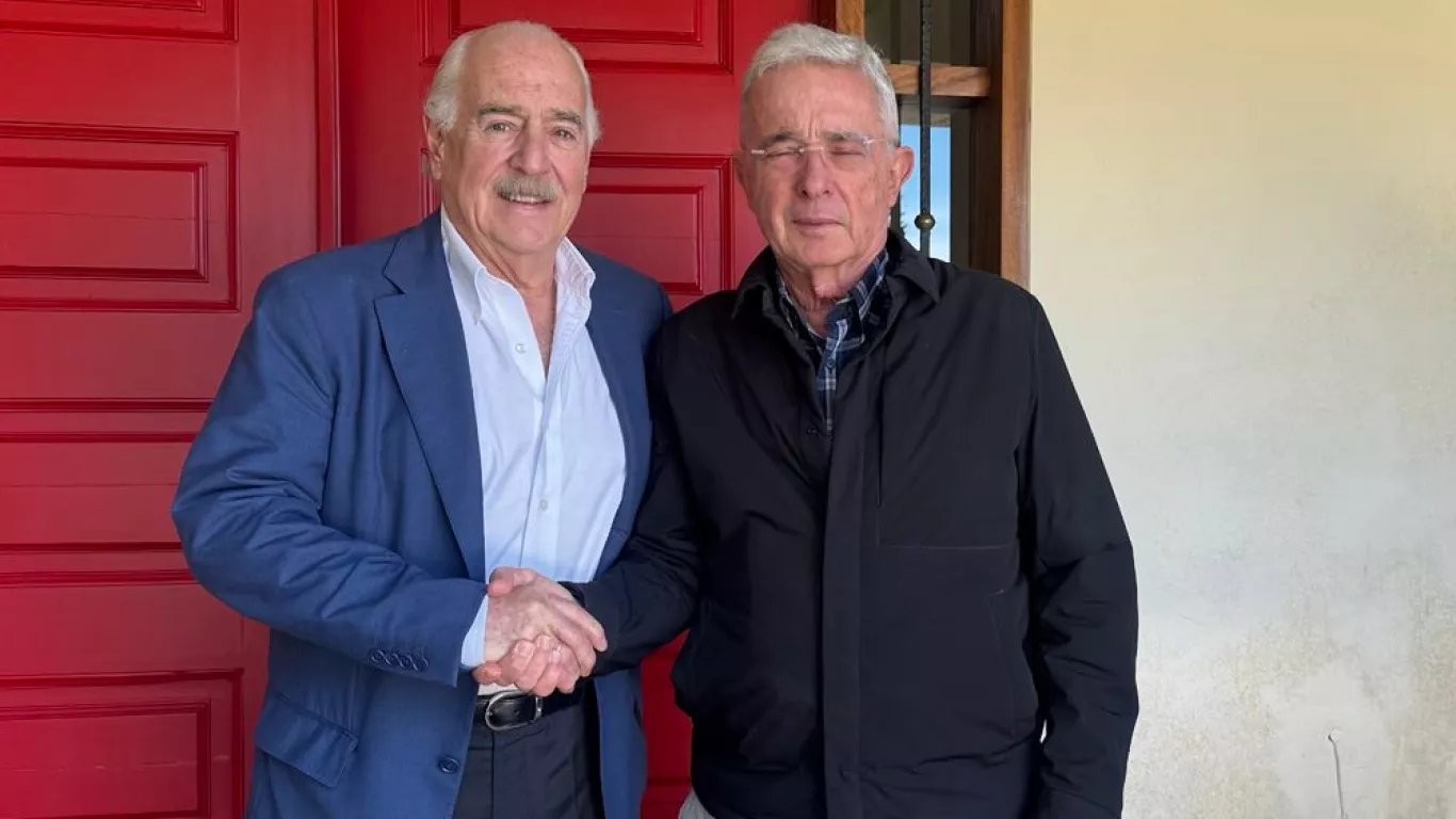 Andrés Pastrana y Álvaro Uribe Vélez