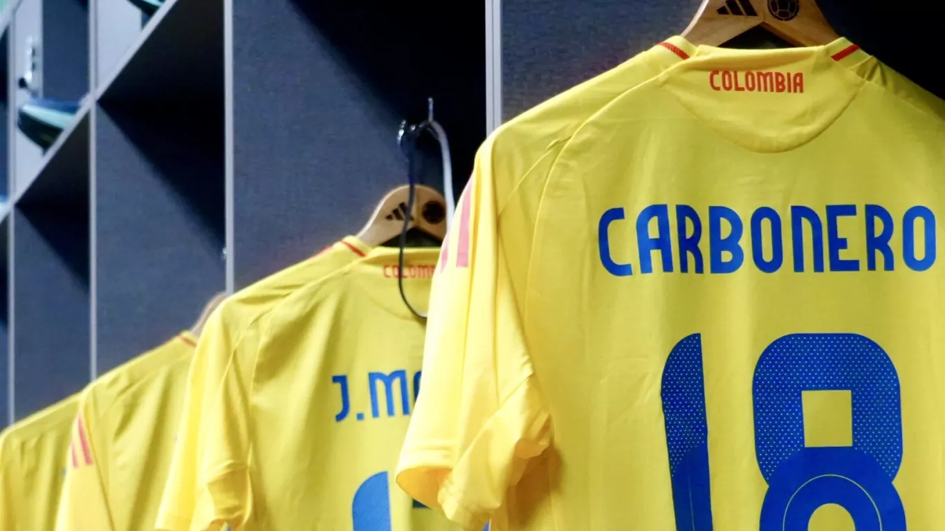 alineacion colombia mexico amistoso