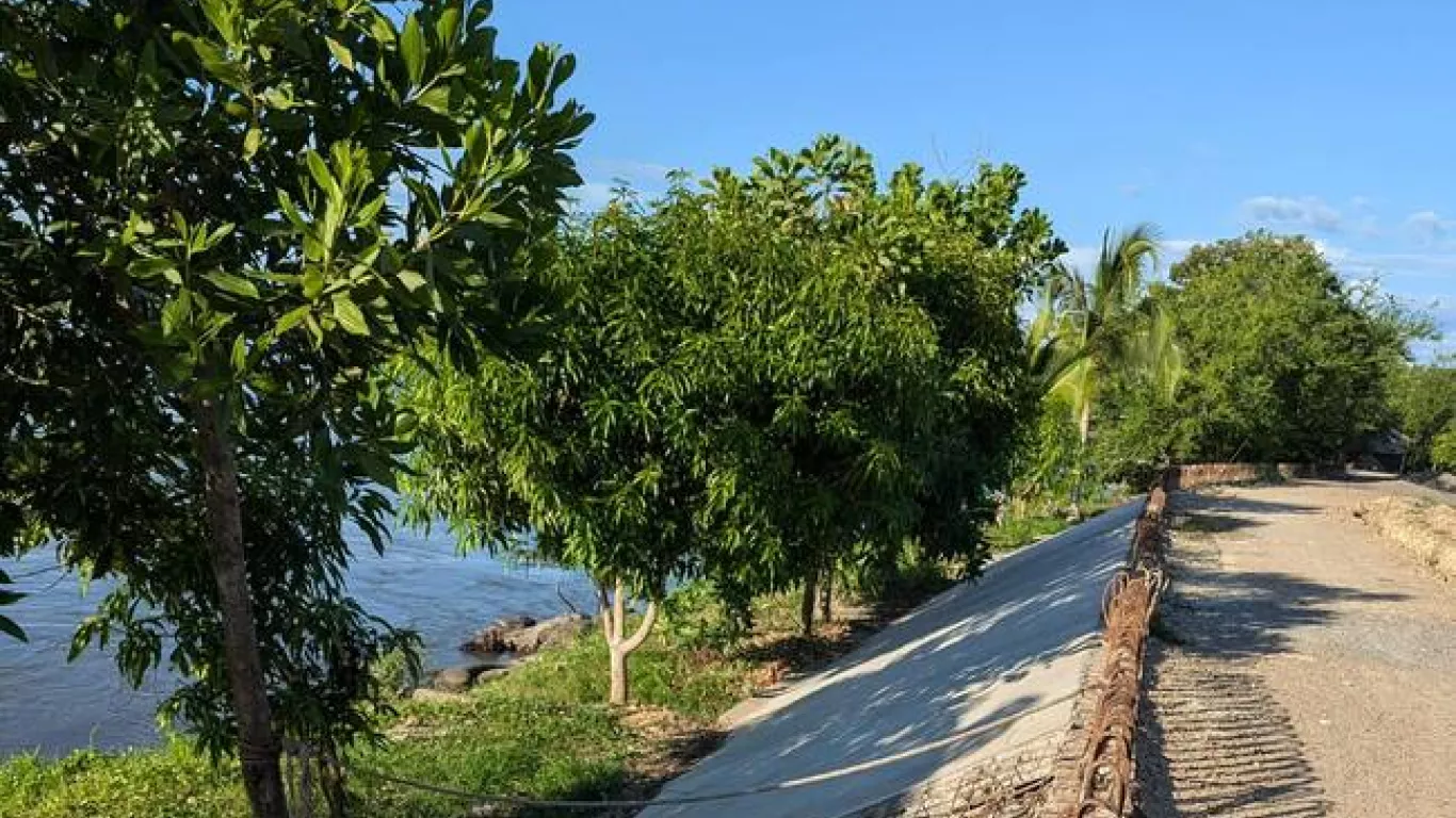 Orilla del rio Magdalena en Puerto Boyacá