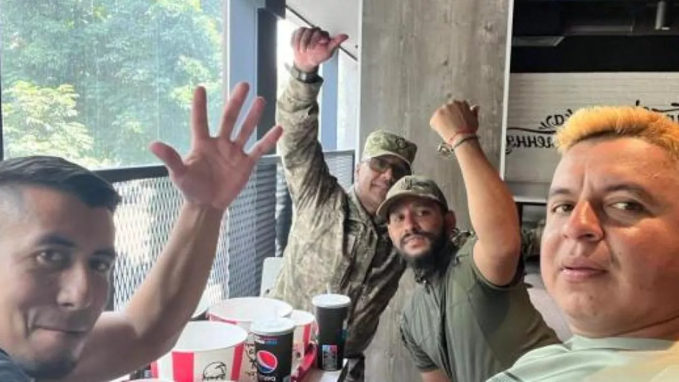 Alexander Ante y José Medina