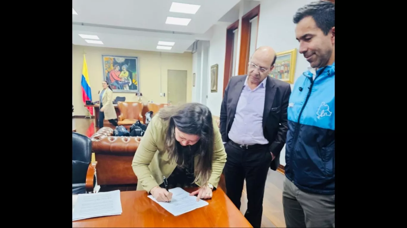 Jorge Emilio Rey, gobernador de Cundinamarca nov 25