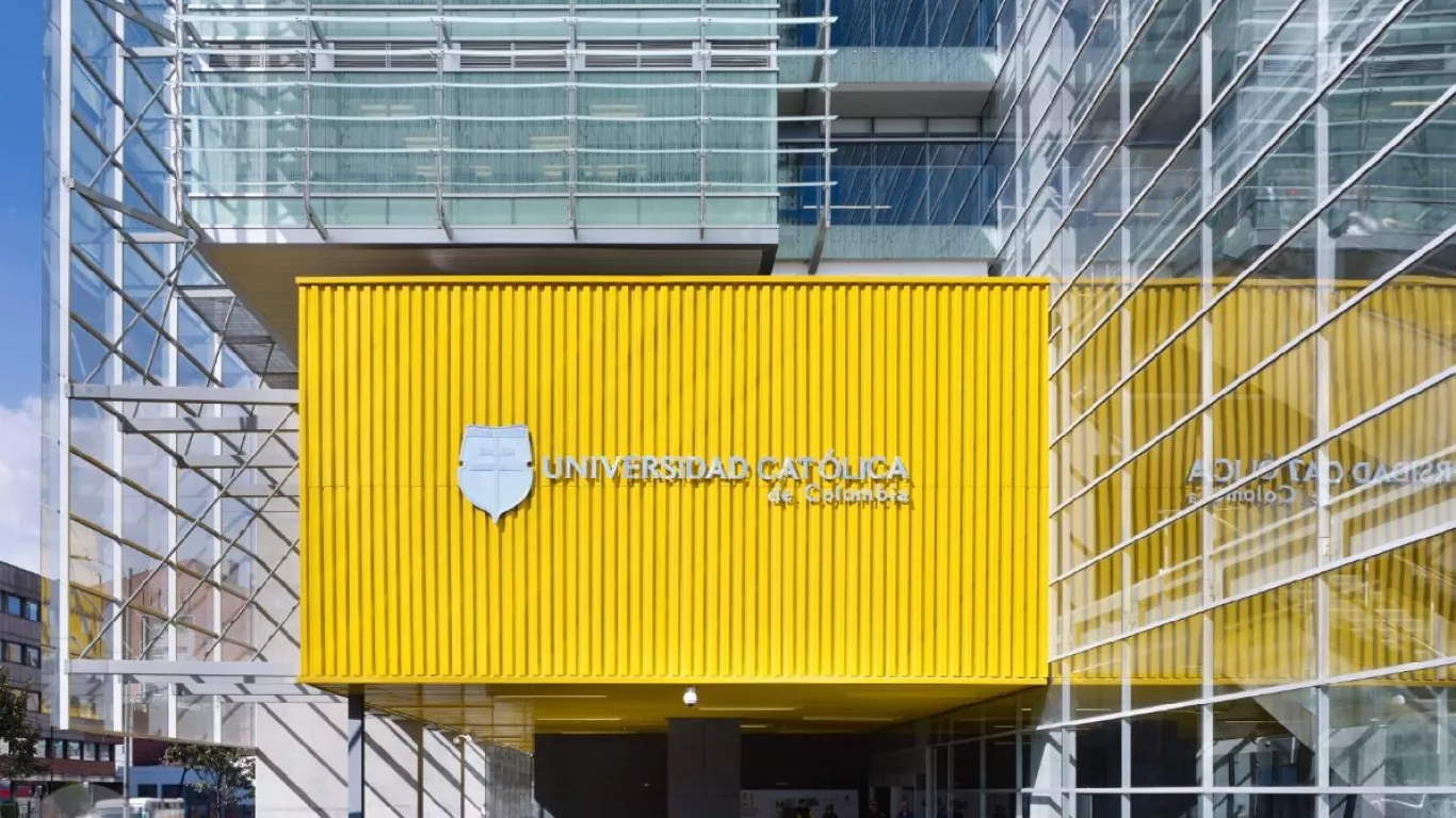 Universidad Católica de Colombia 2525